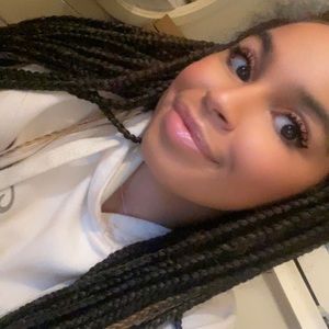 Meet your Posher, Georgia